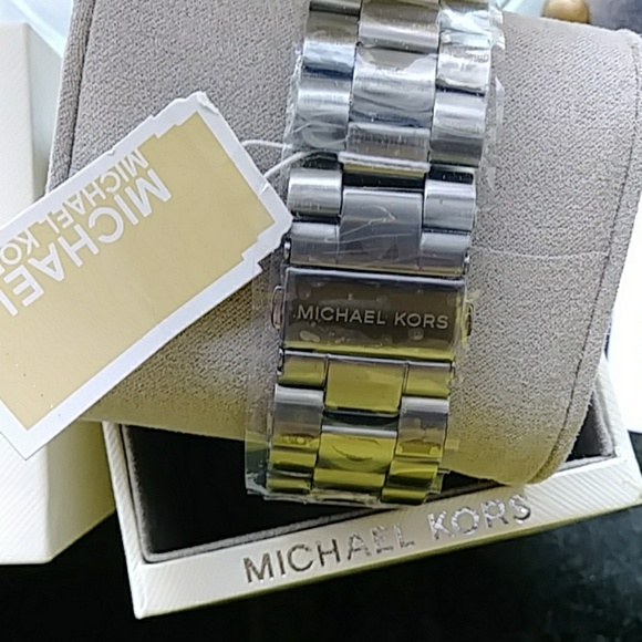 Michael Kors Men’s MK8576 Slim Runway - Picture 4 of 8